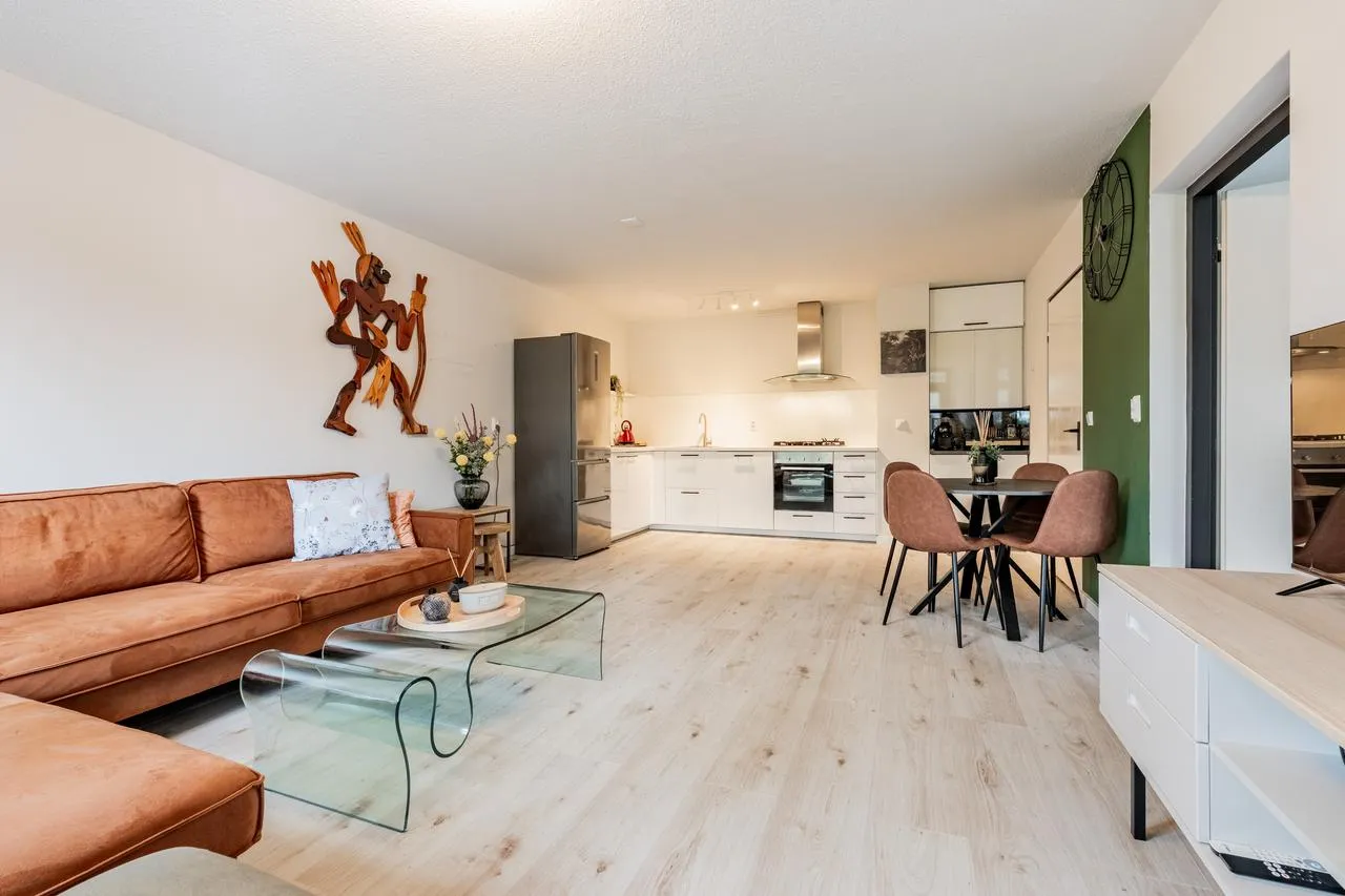 Appartement te koop: Wamelplein 180, Amsterdam