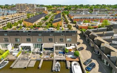 Tussenwoning te koop: Wangerooge 16, Het Eiland Zaandam