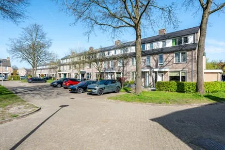 Terraced house for sale: Wanveld 22, Velden Houten