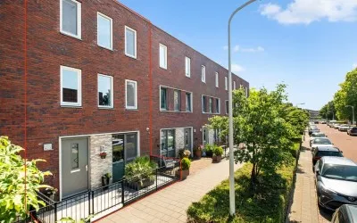 Tussenwoning te koop: Wapserveenstraat 422, Morgenstond-West 'S-Gravenhage