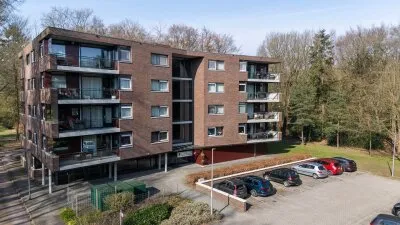 Appartement te koop: Warmeerweg 324, Emmen