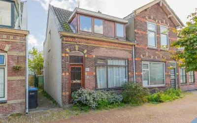 Hoekwoning te koop: Warmoesstraat 81, Wormerveer Zuid Wormerveer