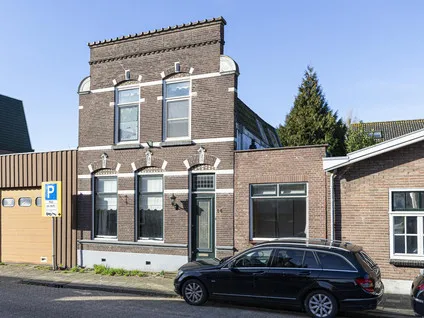 Appartement te koop: Warmoezierskade 14, Ouwe Gouwe Gouda