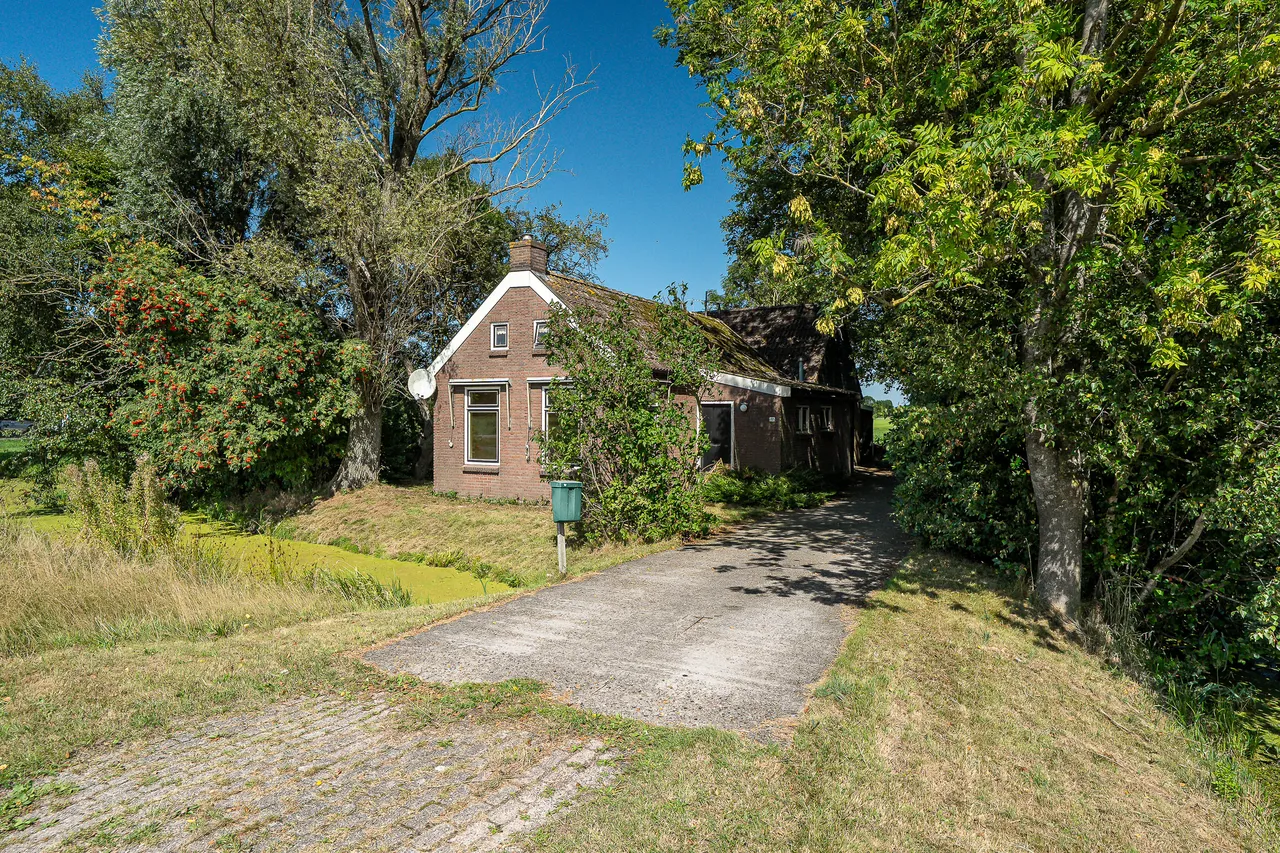 Vrijstaande woning te koop: Warrewei 52, Tijnje