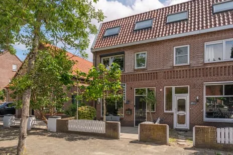 Hoekwoning te koop: Wassenaarseweg 25, Dorp Katwijk (Zh)