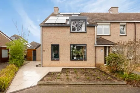 Hoekwoning te koop: Wassenbergstraat 27, Kemperkoul Sittard