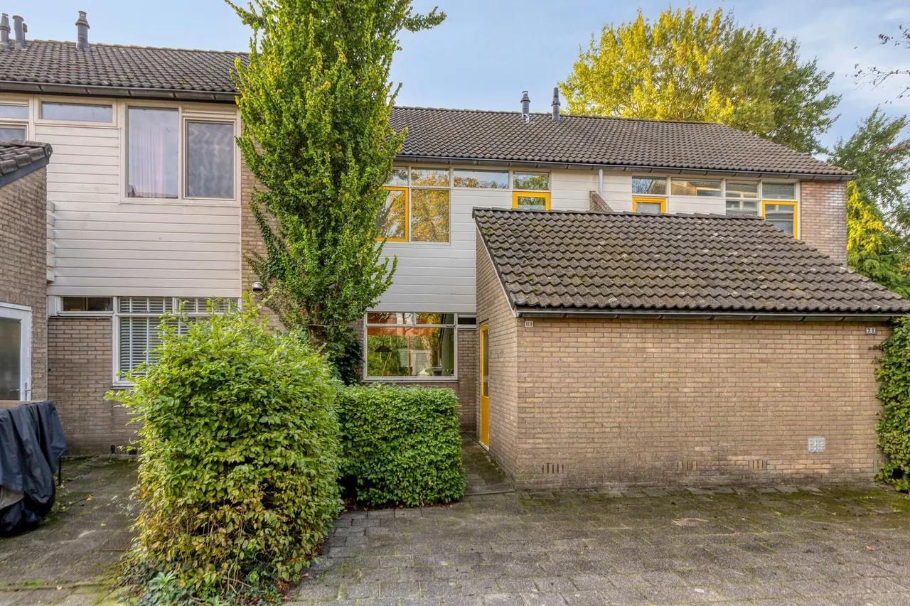 Tussenwoning te koop: Waterbies 69, Leeuwarden
