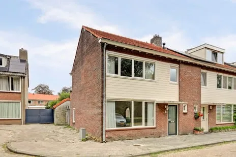 Twee-onder-één-kap te koop: Waterhoefweg 15, omg. Waterhoef Oisterwijk