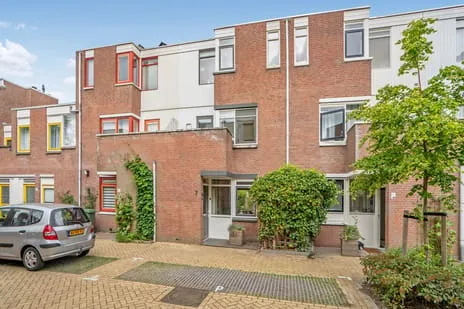 Tussenwoning te koop: Waterhoenstraat 7, Vogelbuurt-West Delft
