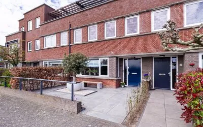 Tussenwoning te koop: Waterlandsingel 97, 'S-Gravenhage
