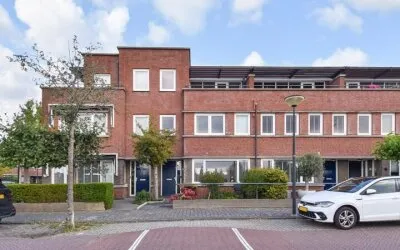 Tussenwoning te koop: Waterlandsingel 99, Parkbuurt oosteinde 'S-Gravenhage