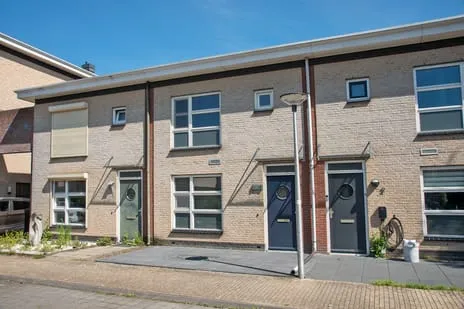 Tussenwoning te koop: Waterlelielaan 4, Eekmaat West Enschede