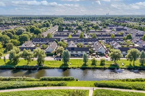 Tussenwoning te koop: Waterleliestraat 22, Bloemenbuurt Noord Almere