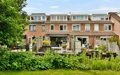 Tussenwoning te koop: Waterlelieweg 51, Bloemenbuurt Voorhout