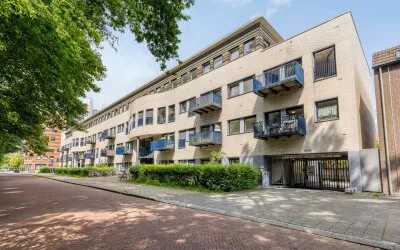 Appartement te koop: Waterloolaan 1-60, Herewegbuurt Groningen