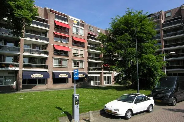 Appartement te koop: Waterlooplein 301, Centrum Oosterhout