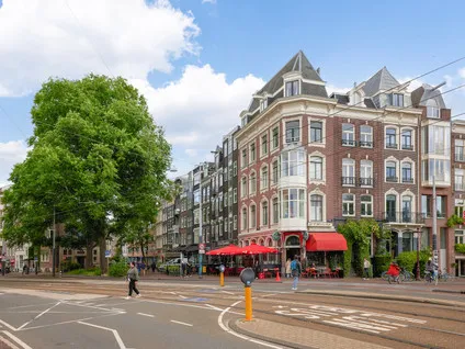 Appartement te koop: Waterlooplein 343G, Waterloopleinbuurt Amsterdam