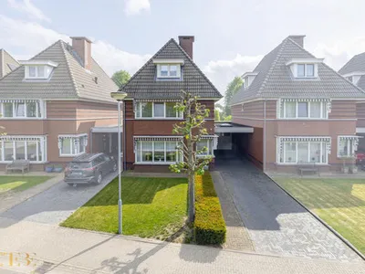 Koopwoning: Waterloostraat 90 in Steyl - €670.000 - 230m²