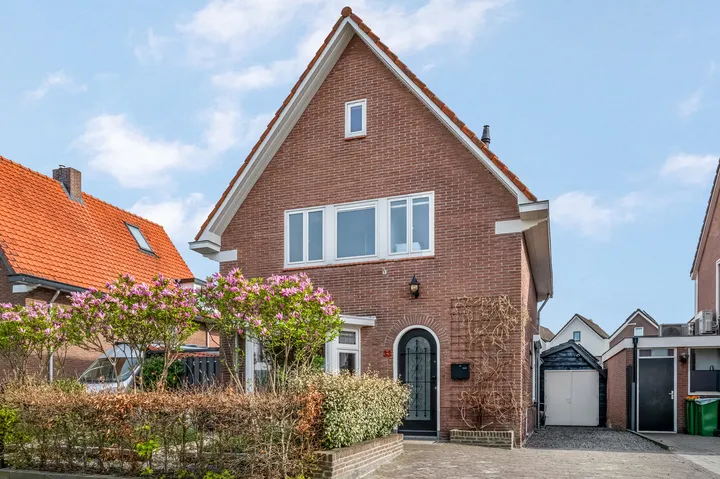 Vrijstaande woning te koop: Waterloweg 33, Vogelbuurt Ede