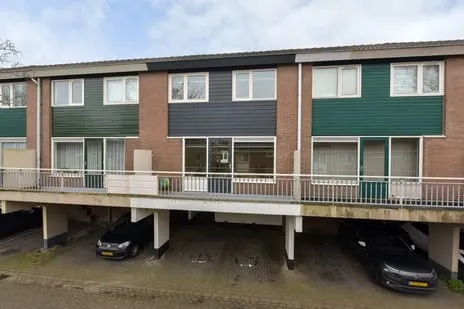 Tussenwoning te koop: Waterman 115, Grote Waal - Buurt 13 03 Hoorn
