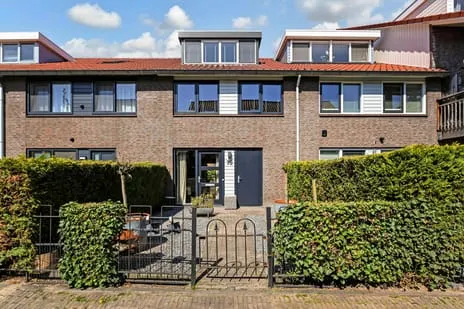 Tussenwoning te koop: Watermunt 75, De Bras 'S-Gravenhage