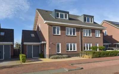 Semi-detached for sale: Waterpeil 52, de Maricken-Veenzijde Wilnis