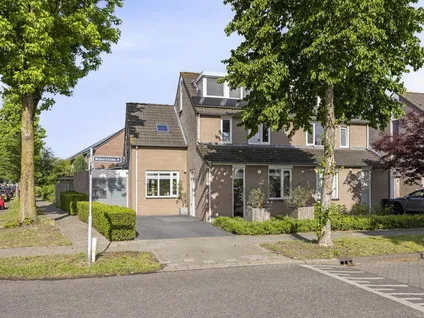 Hoekwoning te koop: Waterschap 2, Schalkskamp Oss