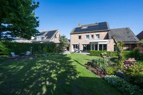 Tussenwoning te koop: Watersnip 6, Waspik beneden Waspik