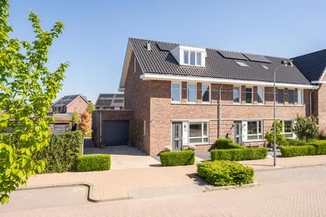 Hoekwoning te koop: Watersnip 64, Verspreide huizen Maurik Maurik