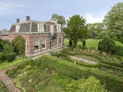 Vrijstaande woning te koop: Waterstraat 4, Wouw Wouw