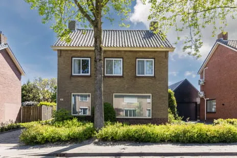 Vrijstaande woning te koop: Waterstraat 88, De Beek Halsteren