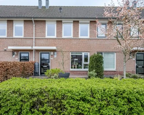 Tussenwoning te koop: Watertuin 230, De Burgt Barneveld