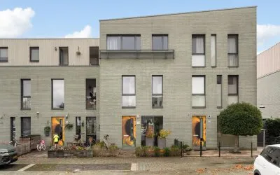 Tussenwoning te koop: Waterviolier 70, Zefierzijde Alphen Aan Den Rijn