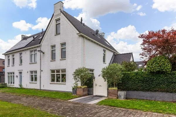 Koopwoning: Watervliet 40 in Hoofddorp - €899.000 - 193m²