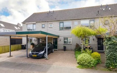 Tussenwoning te koop: Waterweegbree 10, Florarondebuurt Velserbroek
