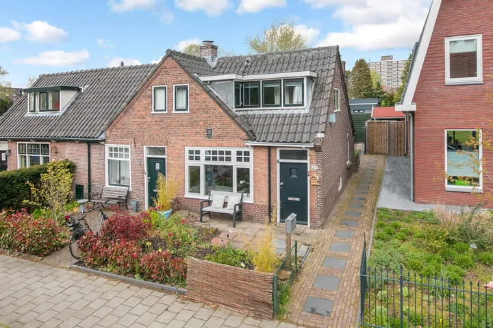 Hoekwoning te koop: Waterweg 125, De Bilt West De Bilt