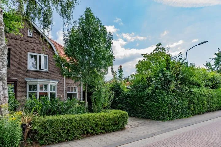 Hoekwoning te koop: Waterweg 2, De Bilt