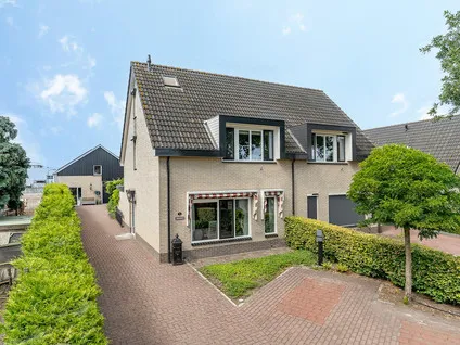 Twee-onder-één-kap te koop: Waterweg 9, Nunspeet-West Nunspeet