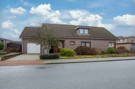 Vrijstaande woning te koop: Wattstraat 8, Schaesberg Centrum Landgraaf