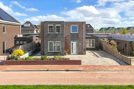 Vrijstaande woning te koop: Wederiklaan 109, Lelystad