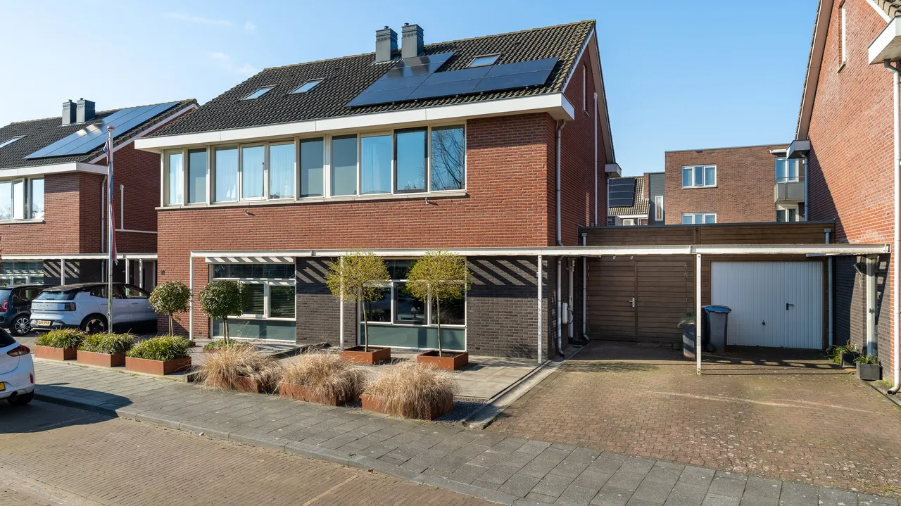 Tussenwoning te koop: Weefgetouw 19, Almelo