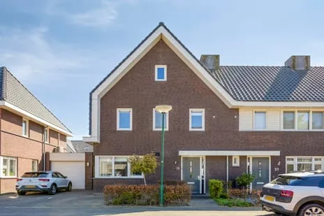 Hoekwoning te koop: Weegbree 19, Noordoost Alphen Alphen (Nb)