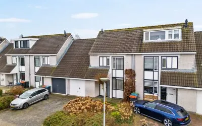 Tussenwoning te koop: Weegbree 26, Uithoorn