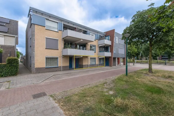 Appartement te koop: Weegbree 40, Petenbos Oost Veenendaal