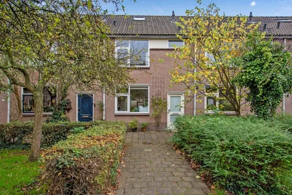 Tussenwoning te huur: Weegplaats 4, Marlot Delft