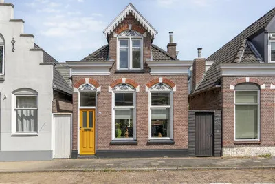 Vrijstaande woning te koop: Weerdstraat 60, Koninginnebuurt Meppel