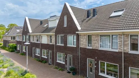 Tussenwoning te koop: Weeresteinhof 15, Queeckhovenplein en omgeving Utrecht