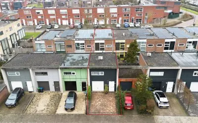 Tussenwoning te koop: Weerkant 31, Barendrecht