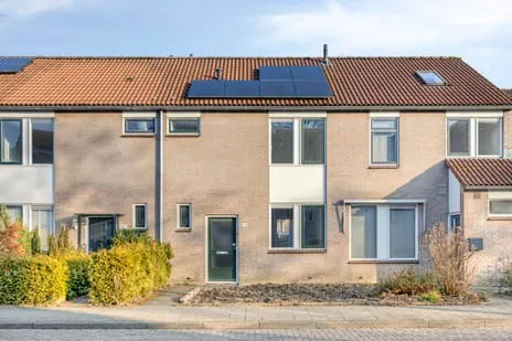 Tussenwoning te koop: Weerselosestraat 108, Stroom-Esch Borne