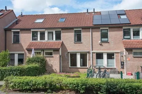 Tussenwoning te koop: Weerselosestraat 16, Stroom-Esch Borne